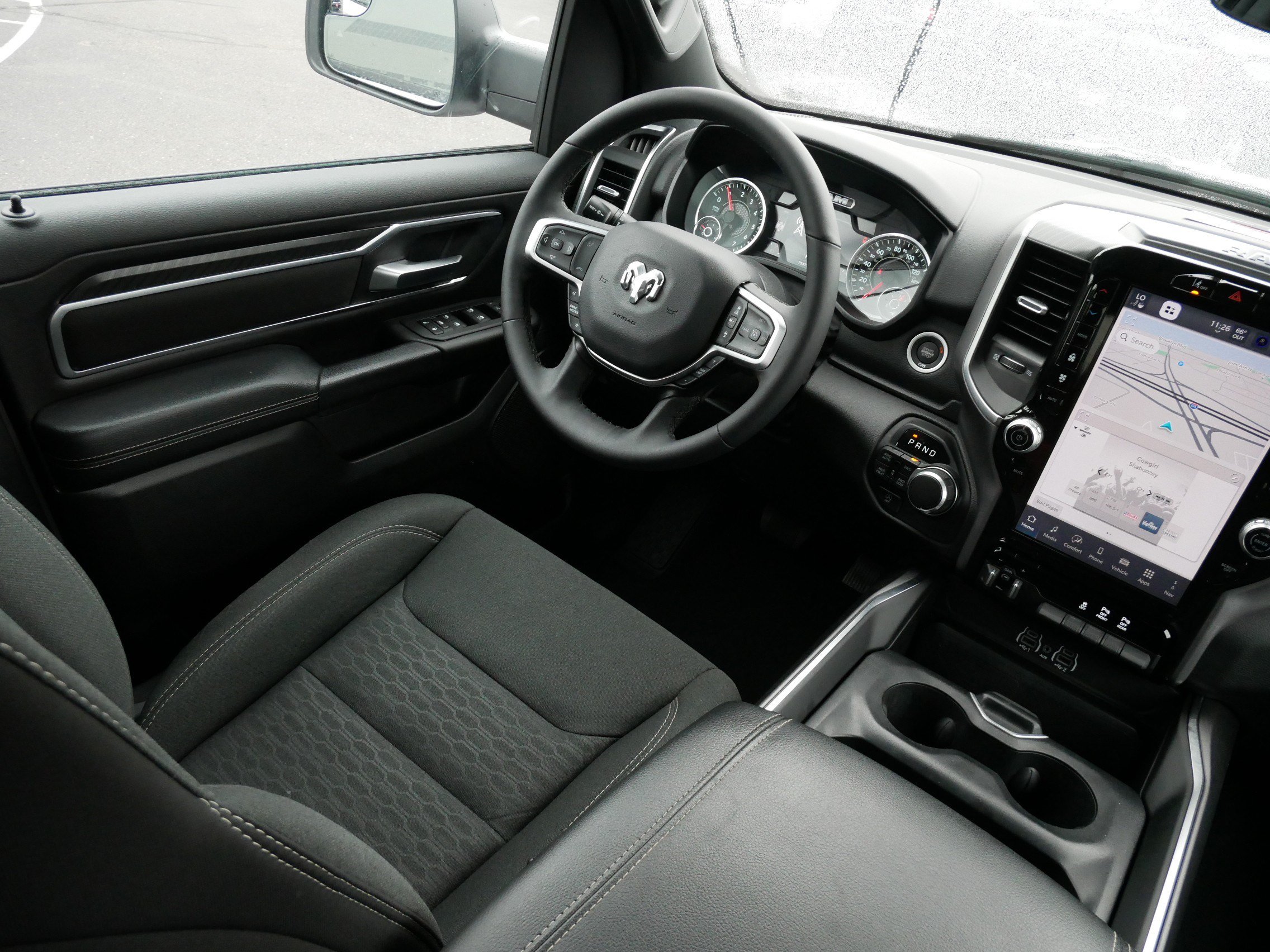Used 2025 RAM 1500 Big Horn AWD/4WD image 9