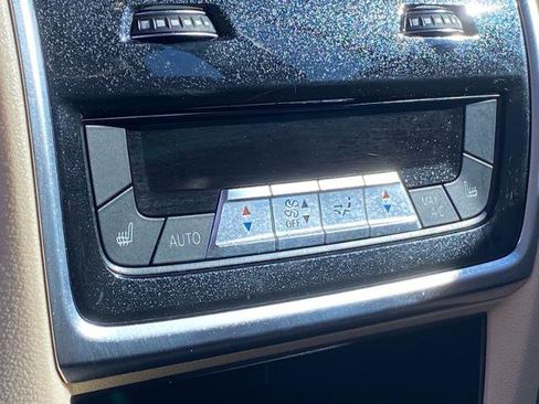 Used 2019 BMW X5 xDrive40i w/ Executive Package image 22