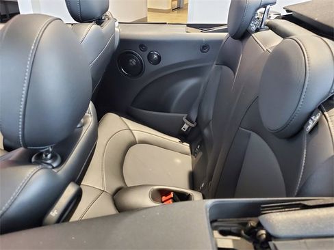 Used 2022 MINI Cooper John Cooper Works w/ Premium Package image 9