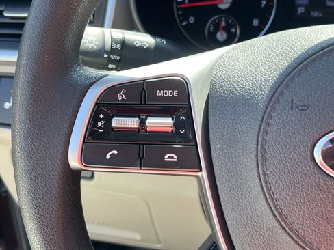 Used 2019 Kia Sorento FWD image 25