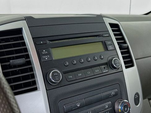 Used 2015 Nissan Frontier S w/ S Preferred Package RWD image 12