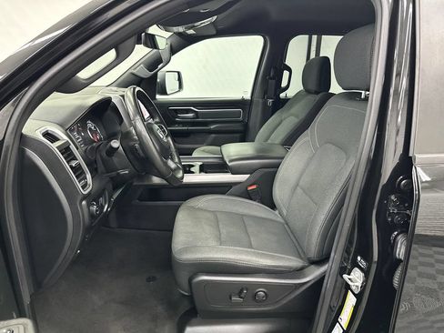 Used 2022 RAM 1500 Big Horn AWD/4WD image 9