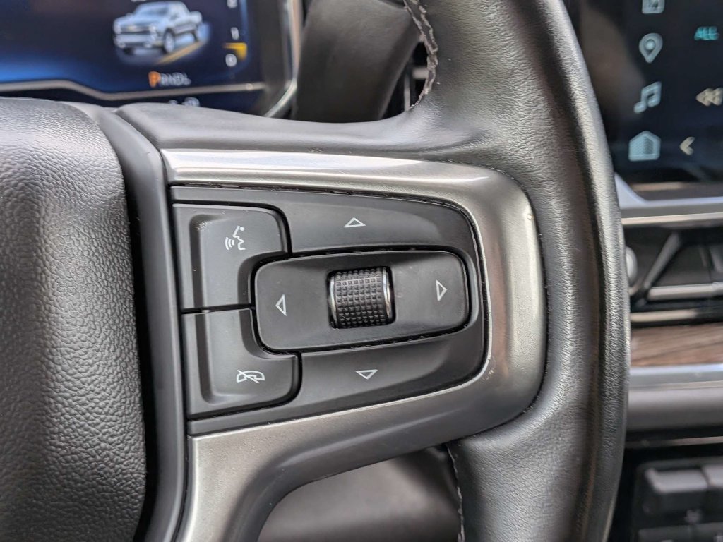 Used 2025 Chevrolet Silverado 1500 LT RWD image 23