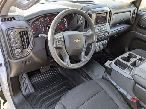 New 2026 Chevrolet Silverado 1500 W/T image 3