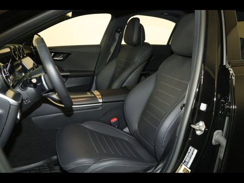 Used 2024 Mercedes-Benz C 300 4MATIC Sedan image 26