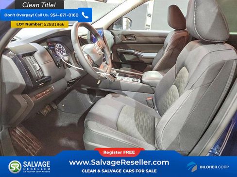 Used 2026 Nissan Pathfinder SV AWD/4WD image 9