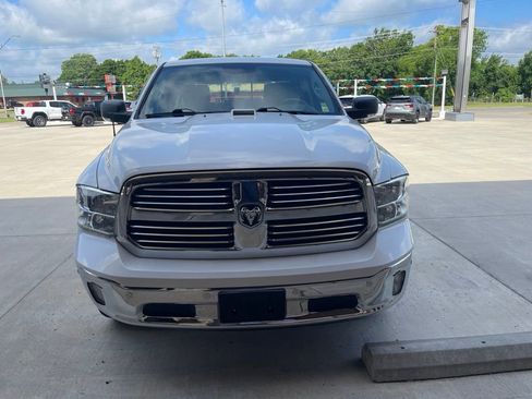 Used 2019 RAM 1500 Big Horn AWD/4WD image 2