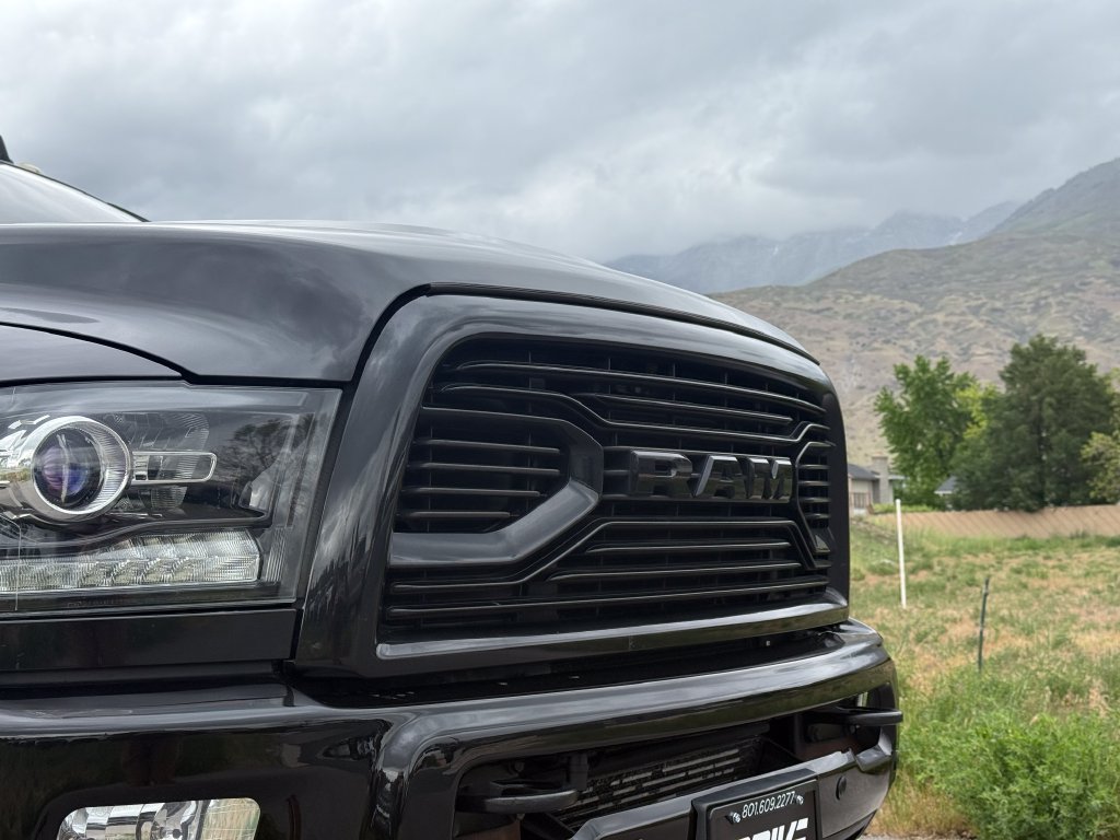 Used 2018 RAM 2500 Laramie w/ Sport Appearance Group AWD/4WD image 18