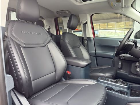 Used 2026 Ford Maverick Lariat w/ Black Appearance Package image 34