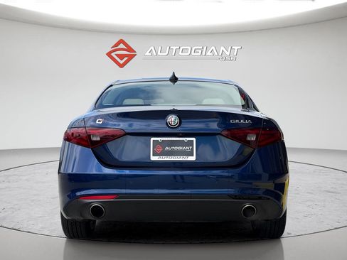 Used 2019 Alfa Romeo Giulia Ti w/ Quick Order Package 22X Lusso AWD/4WD image 9