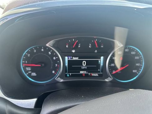 Used 2019 Chevrolet Traverse LT w/ LT Premium Package AWD/4WD image 13