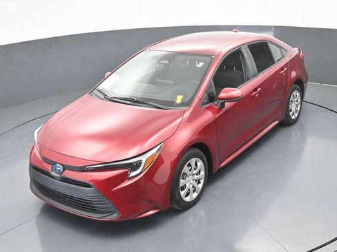 Used 2023 Toyota Corolla Hybrid Sedan image 44