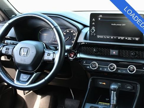 Used 2025 Honda CR-V Sport Touring image 2