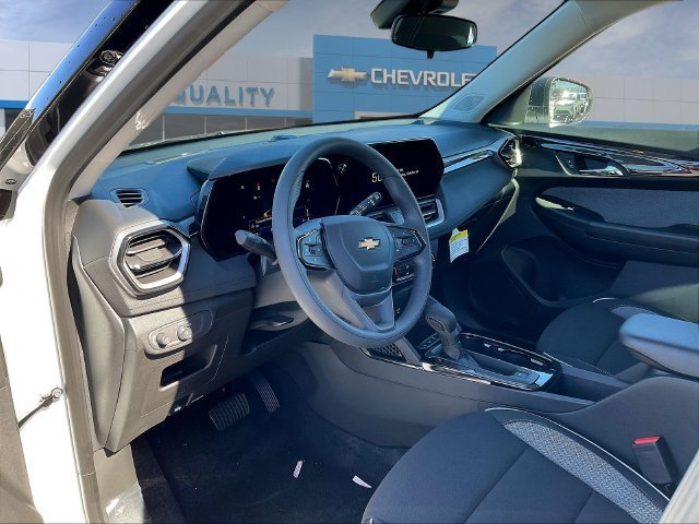 New 2026 Chevrolet TrailBlazer LS FWD image 9