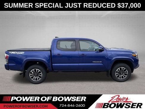 Used 2023 Toyota Tacoma TRD Sport AWD/4WD image 6