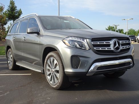 Used 2019 Mercedes-Benz GLS 450 4MATIC image 4