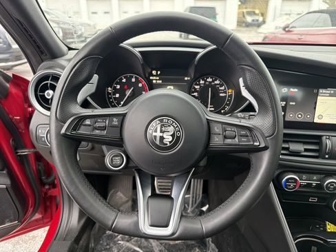 Used 2023 Alfa Romeo Giulia Sprint image 21