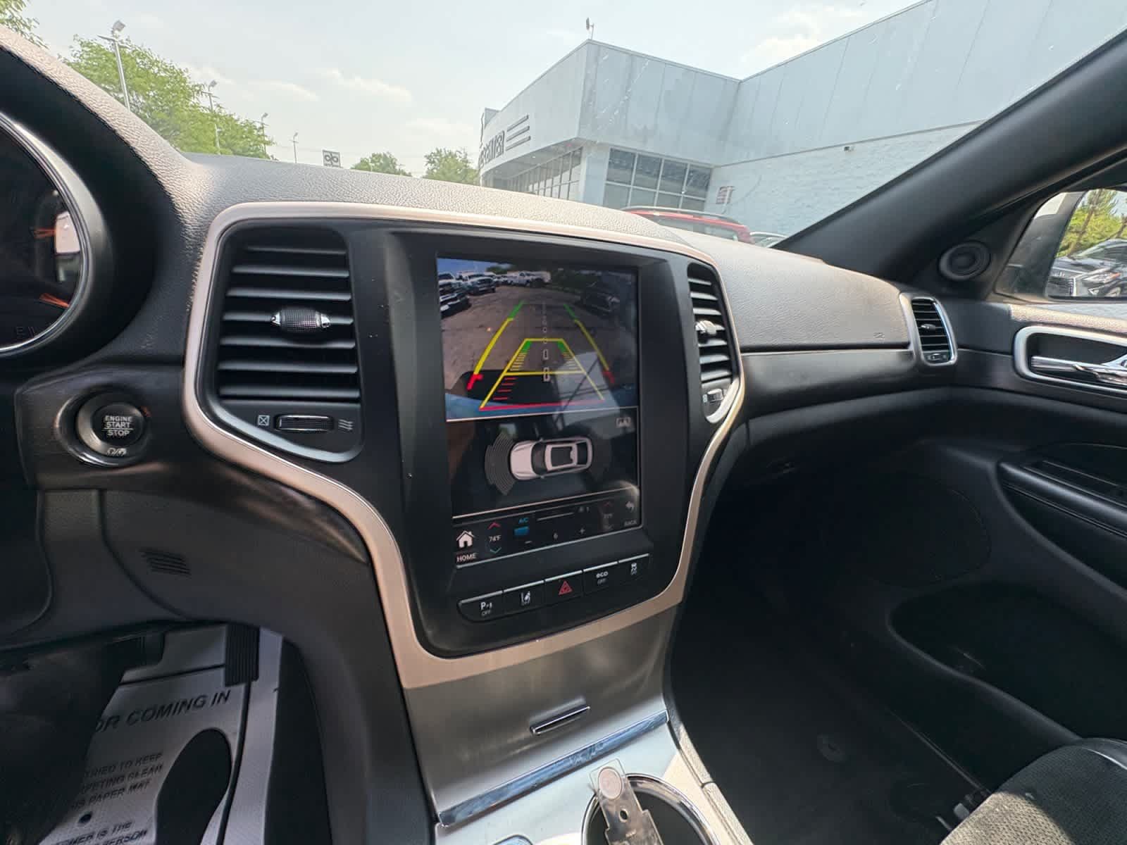 Used 2017 Jeep Grand Cherokee Altitude AWD/4WD image 27