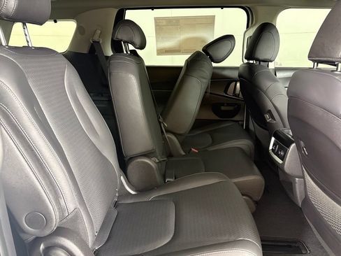 New 2026 Kia Carnival SX Prestige FWD image 15