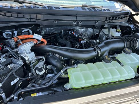 New 2026 Ford F150 Platinum w/ Equipment Group 702A High AWD/4WD image 28