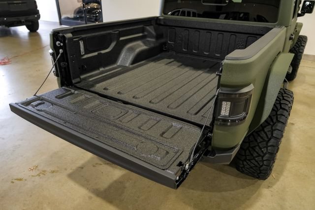 Used 2025 Jeep Gladiator Sport AWD/4WD image 84