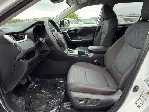 Certified 2025 Toyota RAV4 XLE image 16