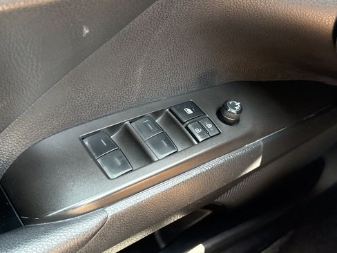 Used 2024 Toyota Camry SE FWD image 15