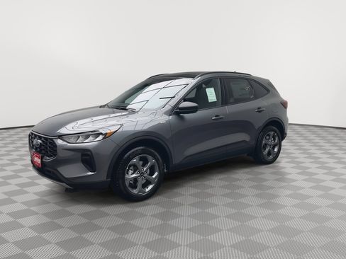 New 2026 Ford Escape ST-Line w/ Tech Pack #1 AWD/4WD image 35