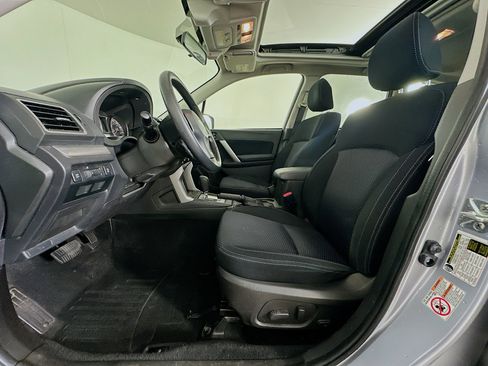 Used 2016 Subaru Forester 2.5i Premium AWD/4WD image 13