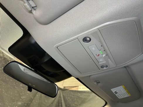 New 2026 Nissan Sentra SR w/ Floor Mat Package FWD image 31