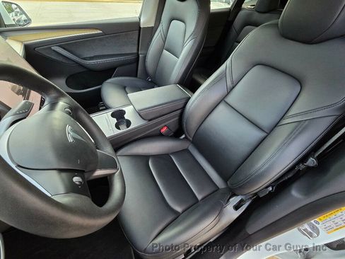 Used 2023 Tesla Model Y AWD image 22