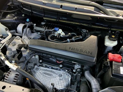 Used 2020 Nissan Rogue SL image 33