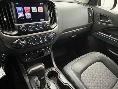 Used 2015 Chevrolet Colorado Z71 image 18