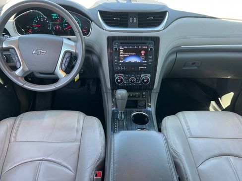 Used 2013 Chevrolet Traverse LT AWD/4WD image 13