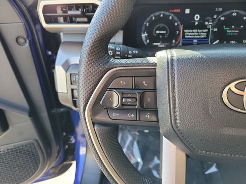 Used 2024 Toyota Tacoma TRD Sport w/ TRD Sport Premium Package image 25