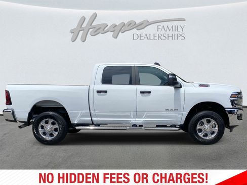 Used 2026 RAM 2500 Big Horn AWD/4WD image 2