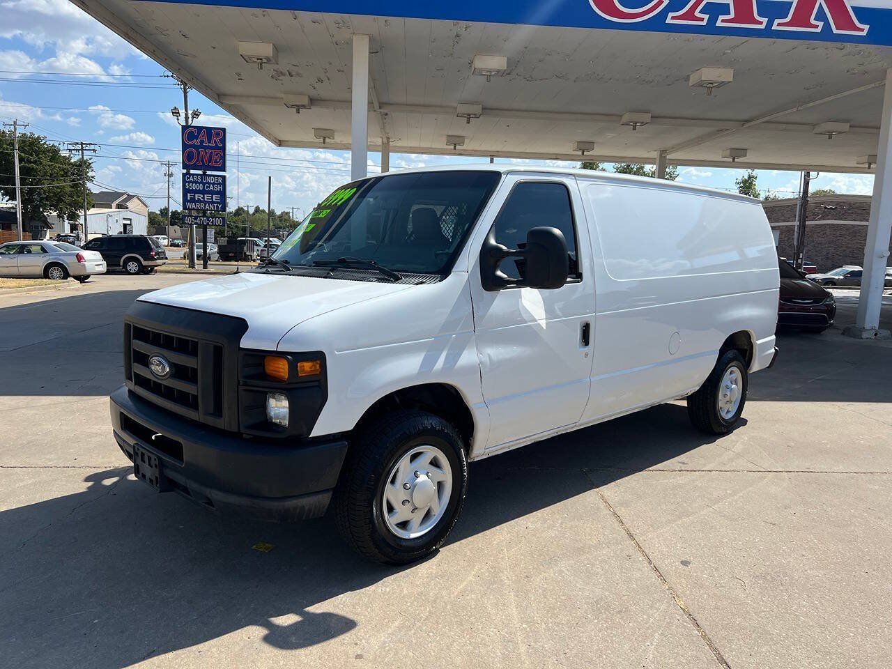 Used 2010 Ford E-150 and Econoline 150 RWD image 3