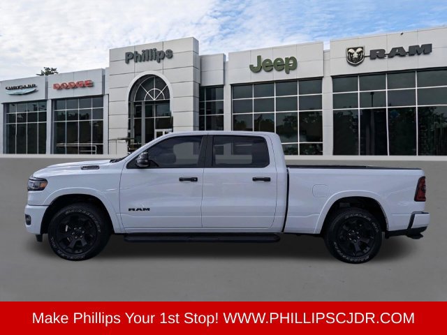 Used 2025 RAM 1500 Big Horn AWD/4WD image 6