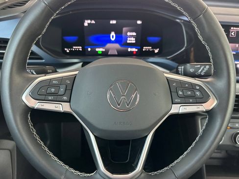 Used 2022 Volkswagen Taos SE AWD/4WD image 25
