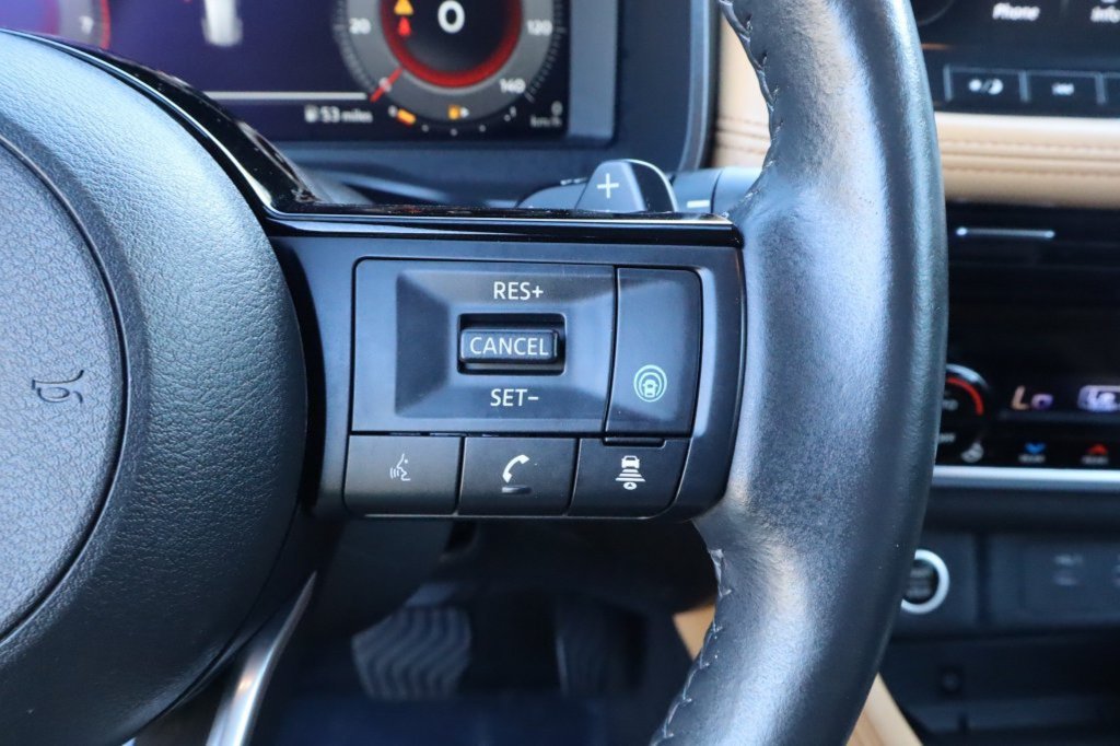 Used 2021 Nissan Rogue Platinum AWD/4WD image 24