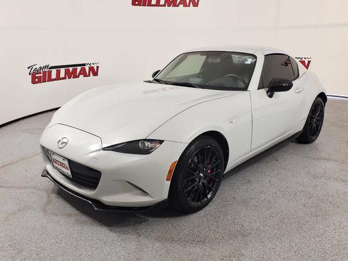Used 2017 MAZDA MX-5 Miata RF Club w/ Brembo/BBS Package RWD image 3