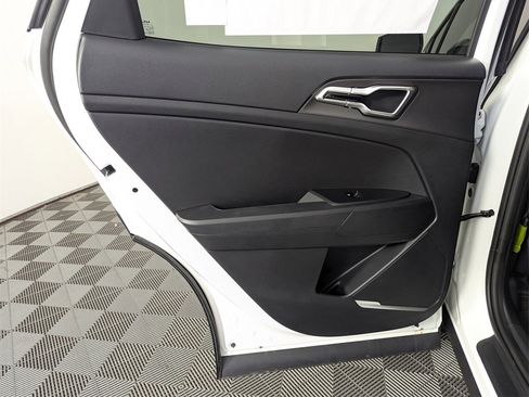New 2026 Kia Sportage LX image 29