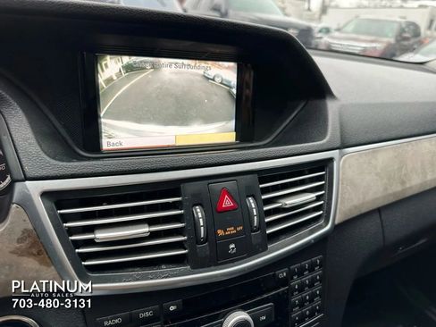 Used 2010 Mercedes-Benz E 350 4MATIC Sedan image 10