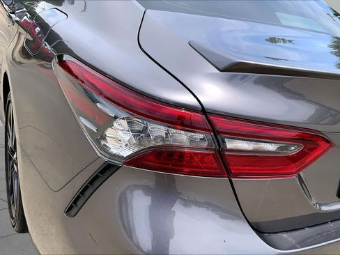 Used 2023 Toyota Camry XSE FWD image 28