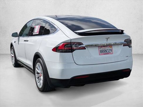 Used 2016 Tesla Model X 75D image 8