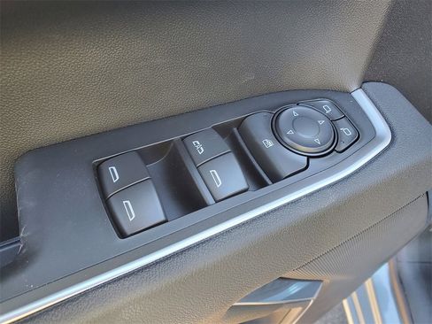 New 2026 GMC Sierra 1500 Elevation image 9