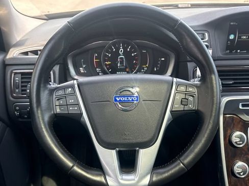 Used 2015 Volvo XC70 T5 Platinum FWD image 14