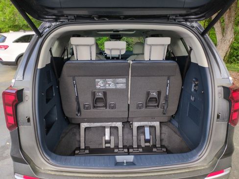 New 2026 Kia Carnival SX FWD image 37