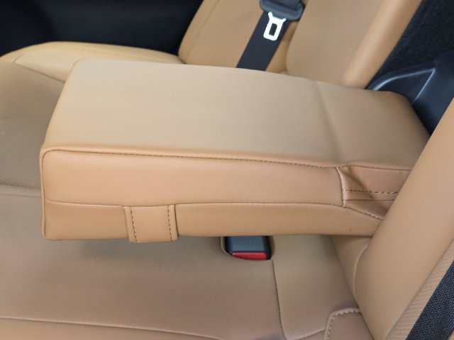 Certified 2025 Lexus IS 300 w/ Premium Package RWD image 10