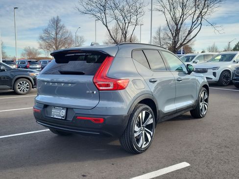 Certified 2023 Volvo XC40 B5 Ultimate w/ Protection Package Premier image 2